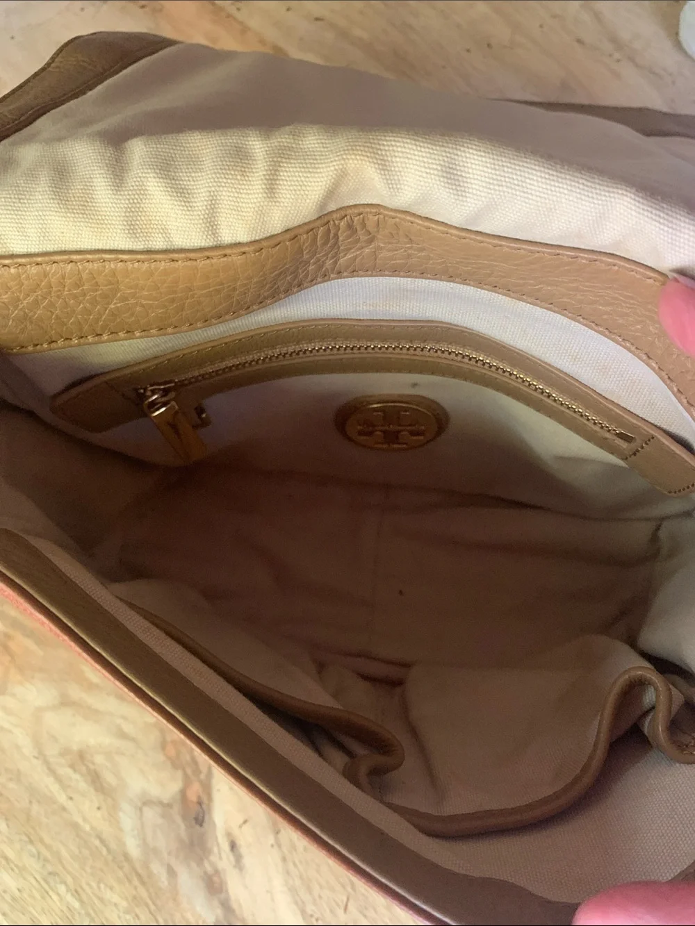 TORY BURCH Two-Tone Brown and Red Leather Shoulder Bag